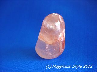 ヘマタイトインクォーツの裏側