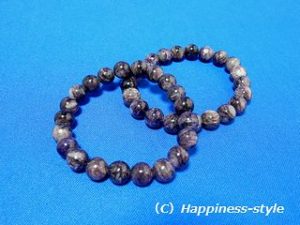 チャロアイトのブレスレット